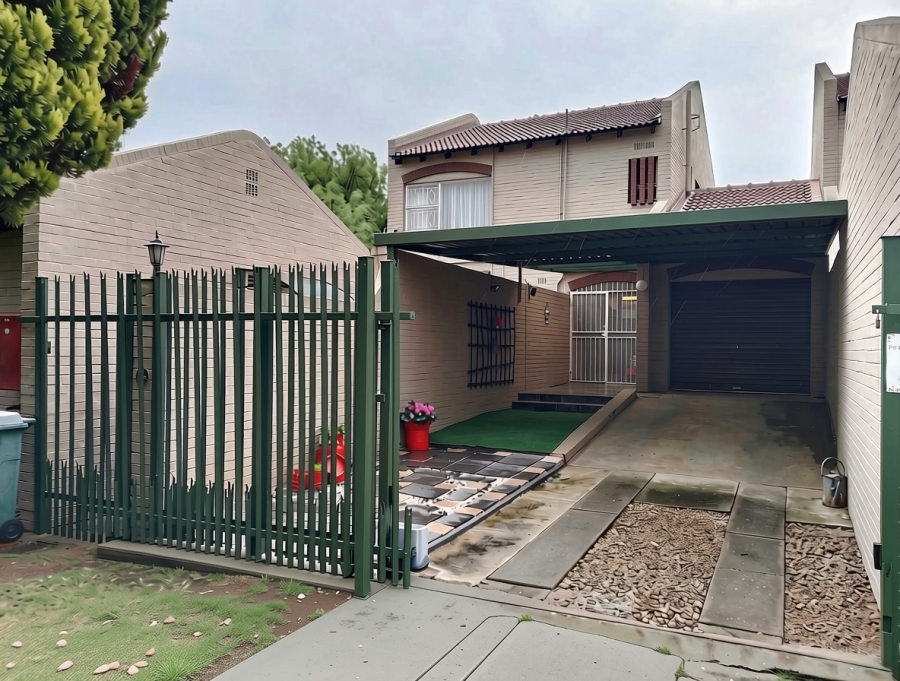 3 Bedroom Property for Sale in Dagbreek Free State